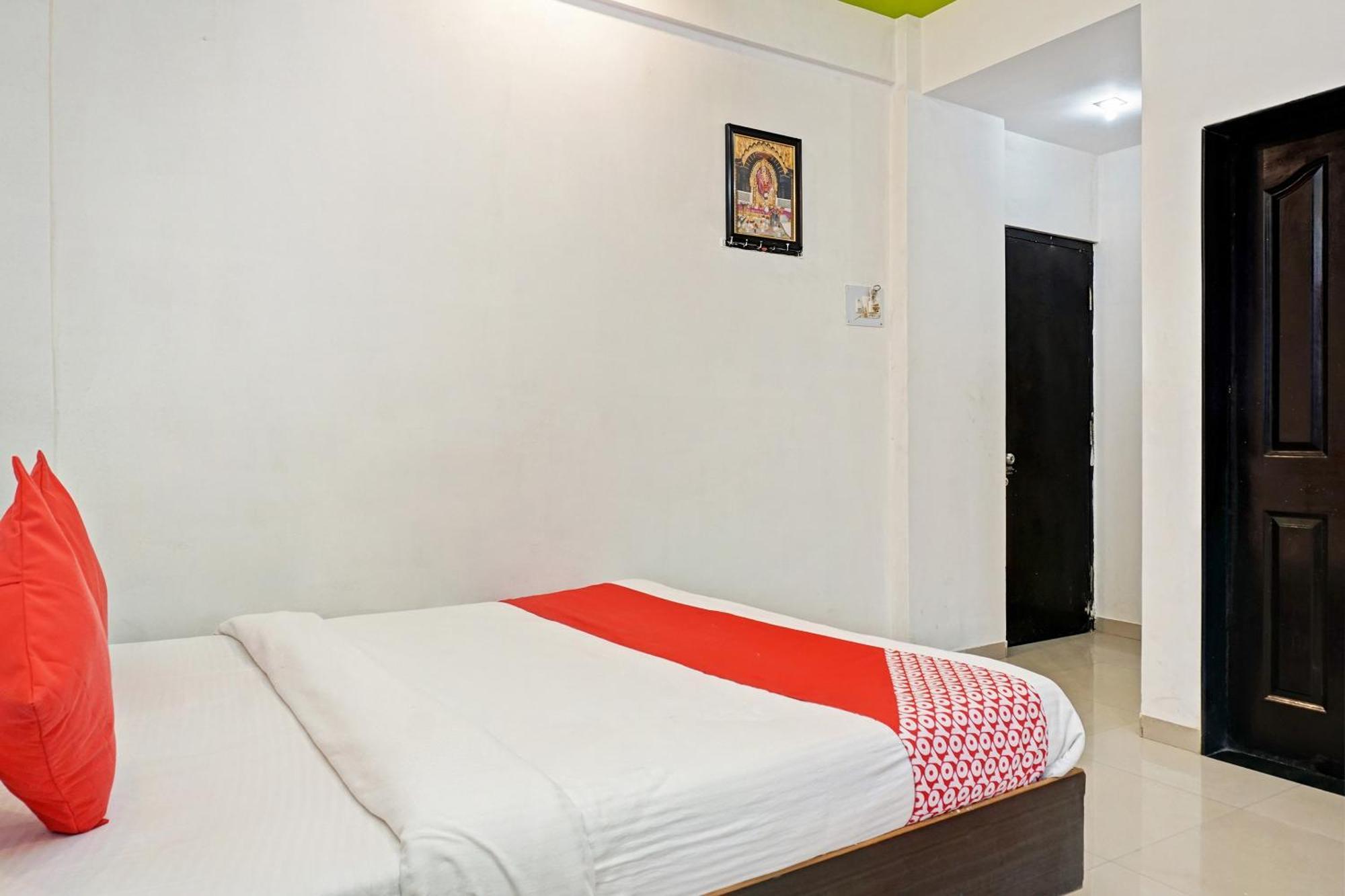 Super Hotel O Shirdi Sai Inn Dış mekan fotoğraf